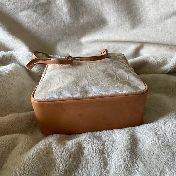 Coach limited edition tote bag, leather strap, inside zip pocket - Picture 6 of 10